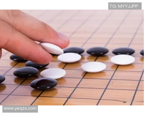 弈城围棋网助力围棋爱好者提升技艺共享棋局乐趣与交流平台